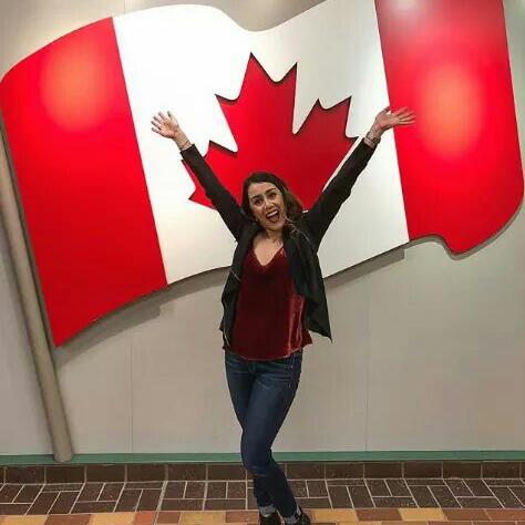 Work and Study in Canada WhatsApp Group Logo
